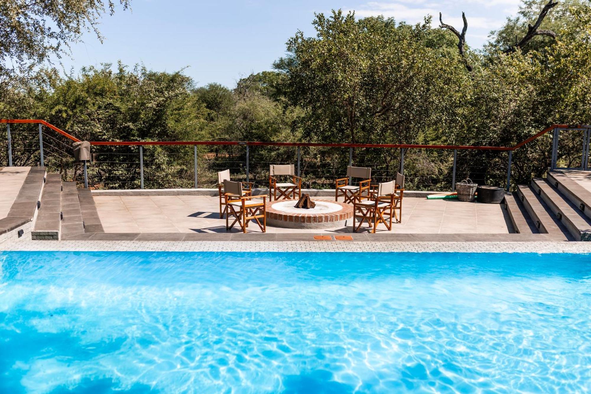 Little Kubu Lodge Hoedspruit Exterior foto